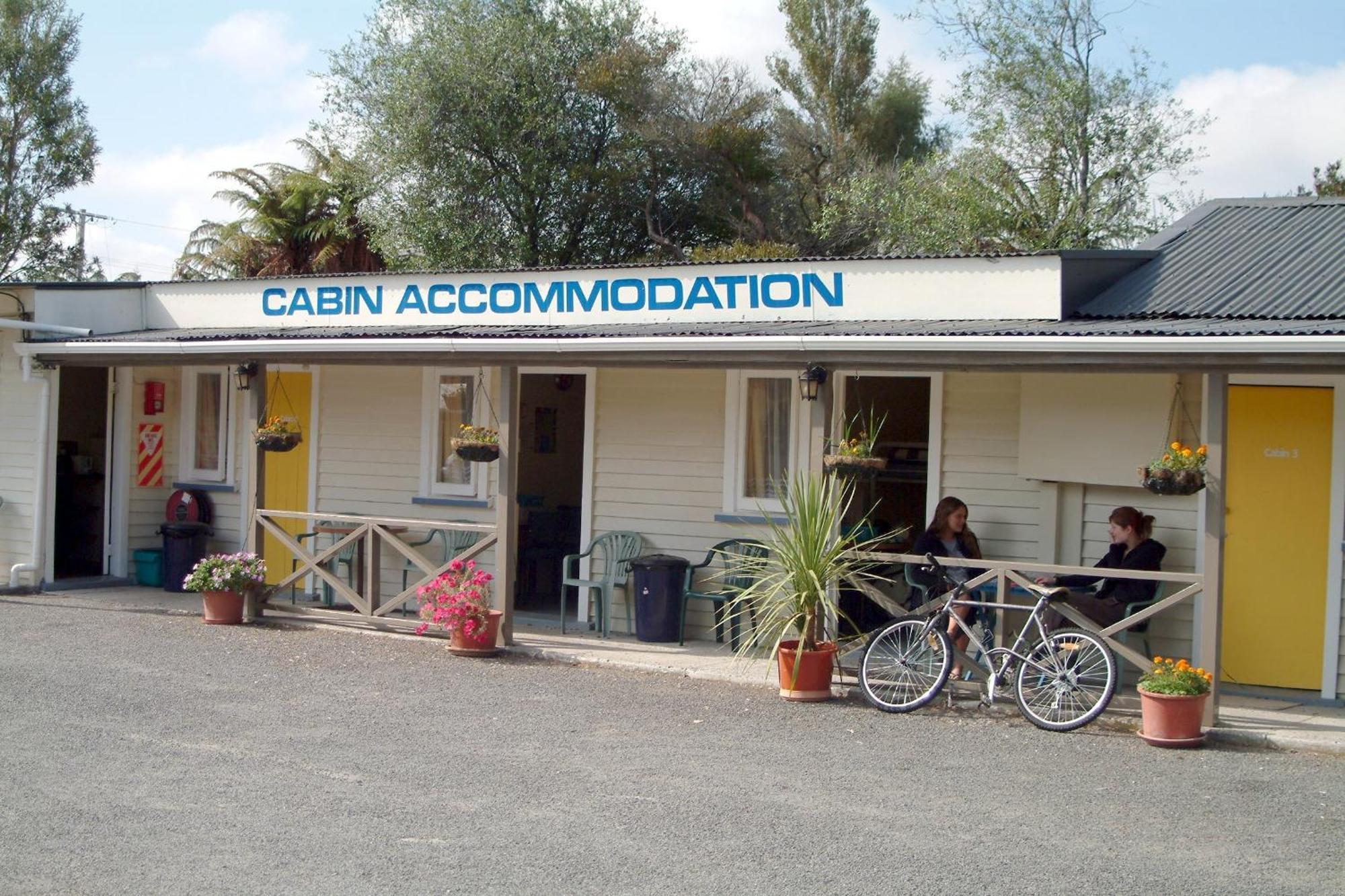 Camellia Court Family Motel Taupo Zewnętrze zdjęcie